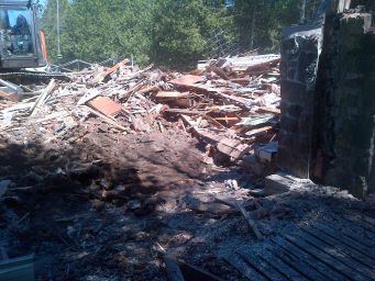 2. demolition/West Grey-20170515-00454